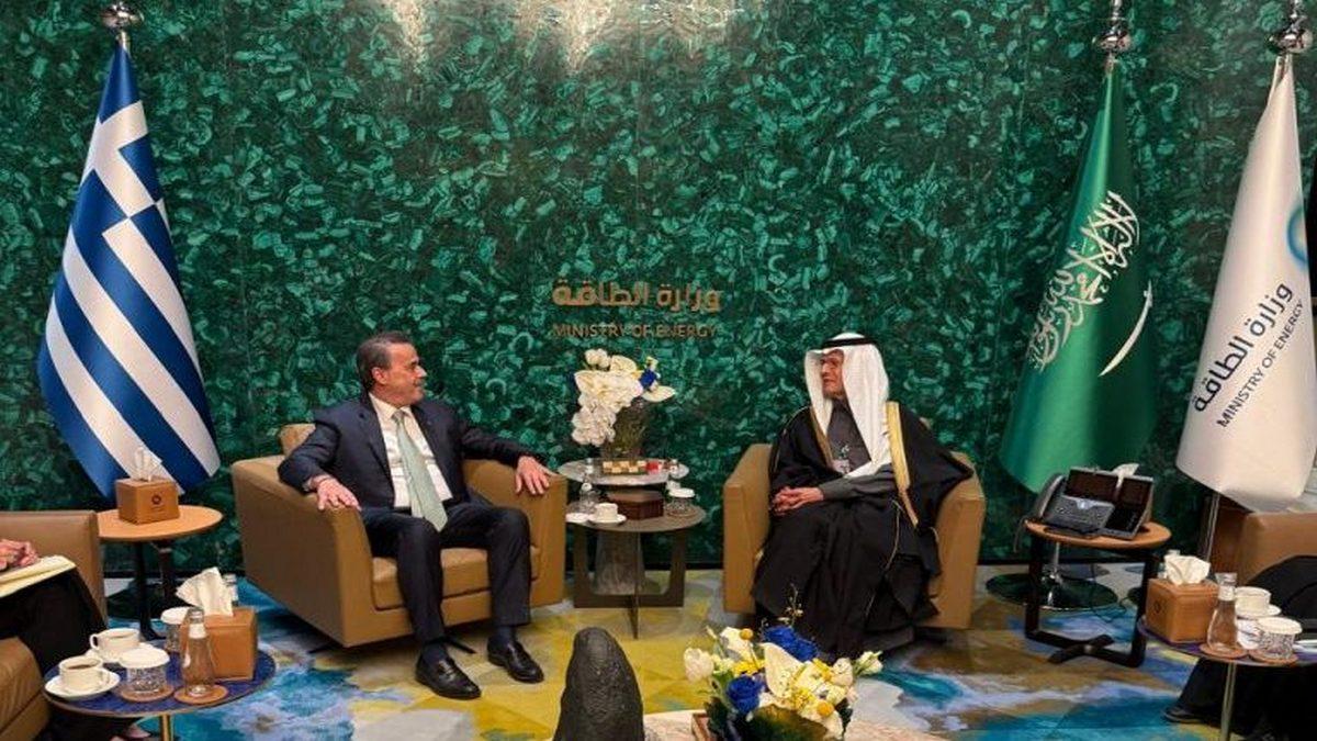 Greece Presses Energy Corridor Vision in Talks With Saudi Arabia