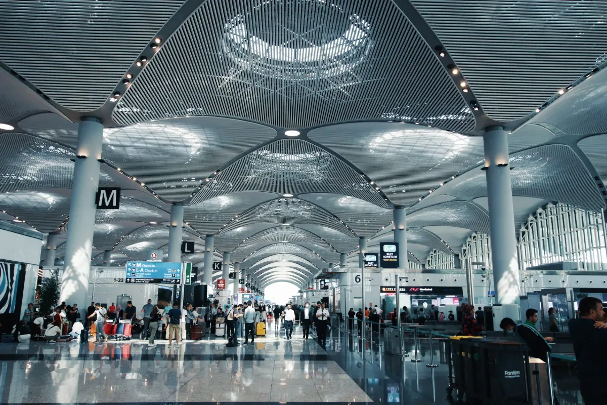 Istanbul Airport Tops Condé Nast UK Ranking, Places Second in US