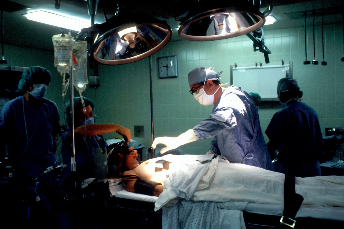 Rising Concerns Over Unregulated Cosmetic Procedures in Türkiye