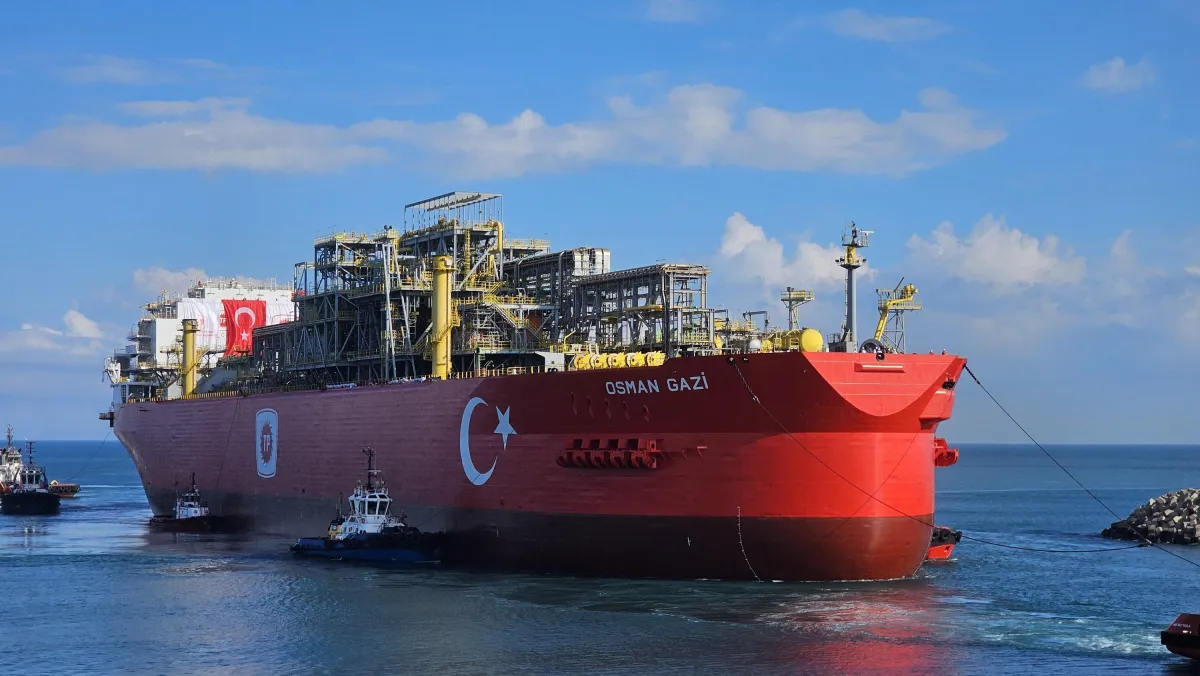 Türkiye Expands Black Sea Gas Production as Drone Debris Reaches Coast